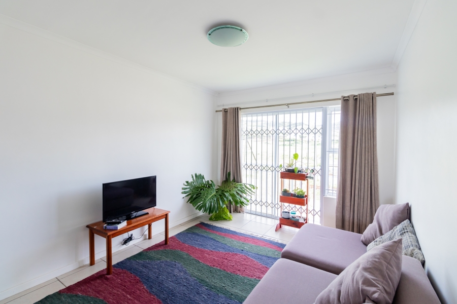 To Let 2 Bedroom Property for Rent in Nuutgevonden Western Cape